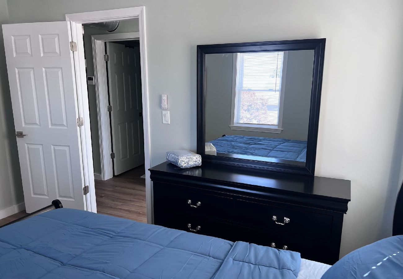 Apartment in Providence - Almira Properties Unit 3 