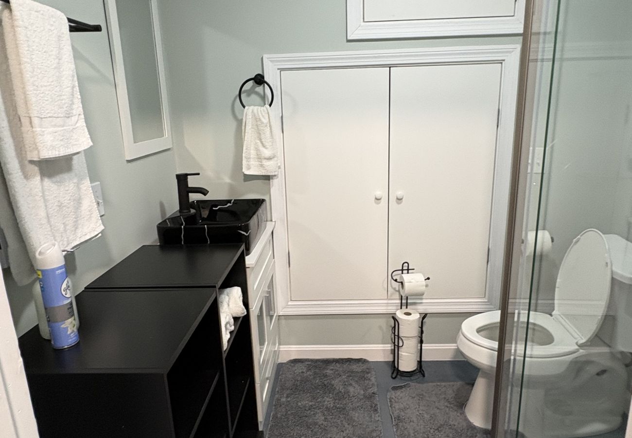 Studio in Providence - Lower Level Studio